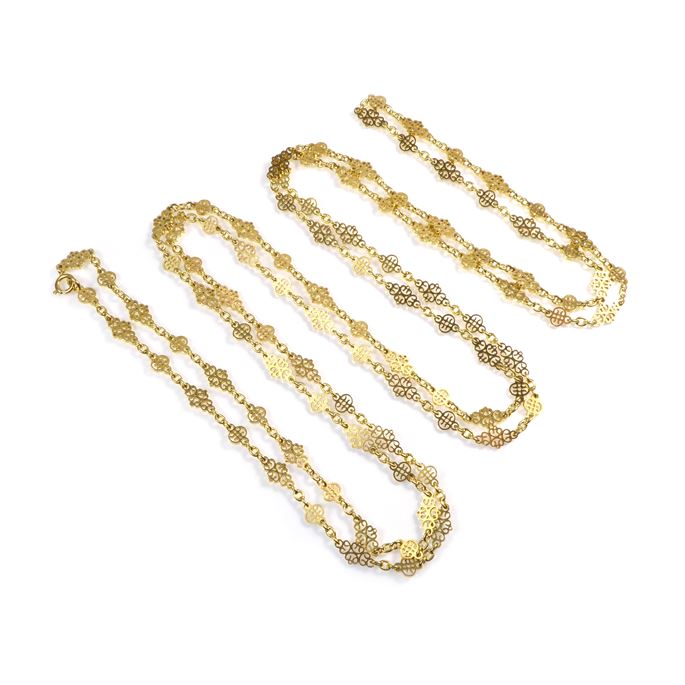 18ct gold fancy scroll link long chain necklace | MasterArt